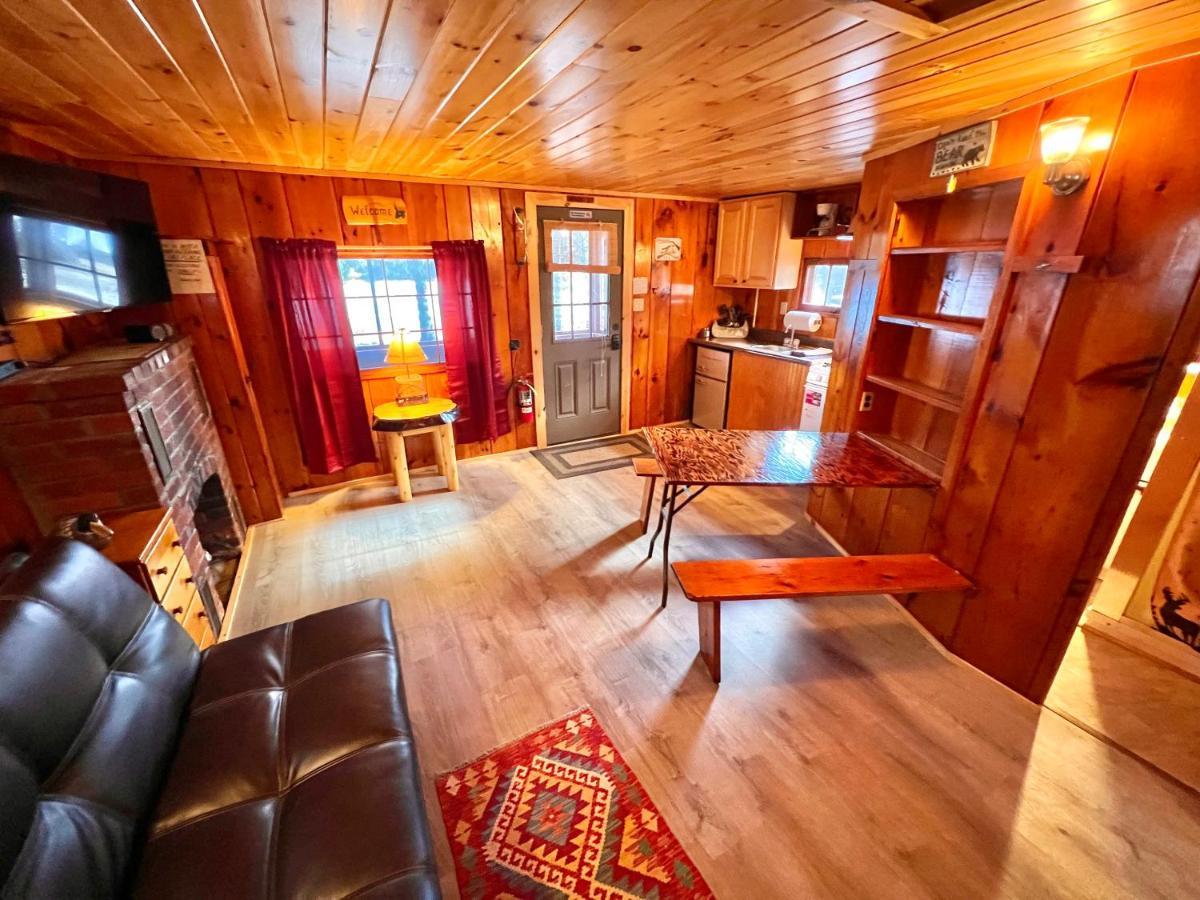 Adirondack Lake Cabins Hotel Indian Lake Eksteriør billede