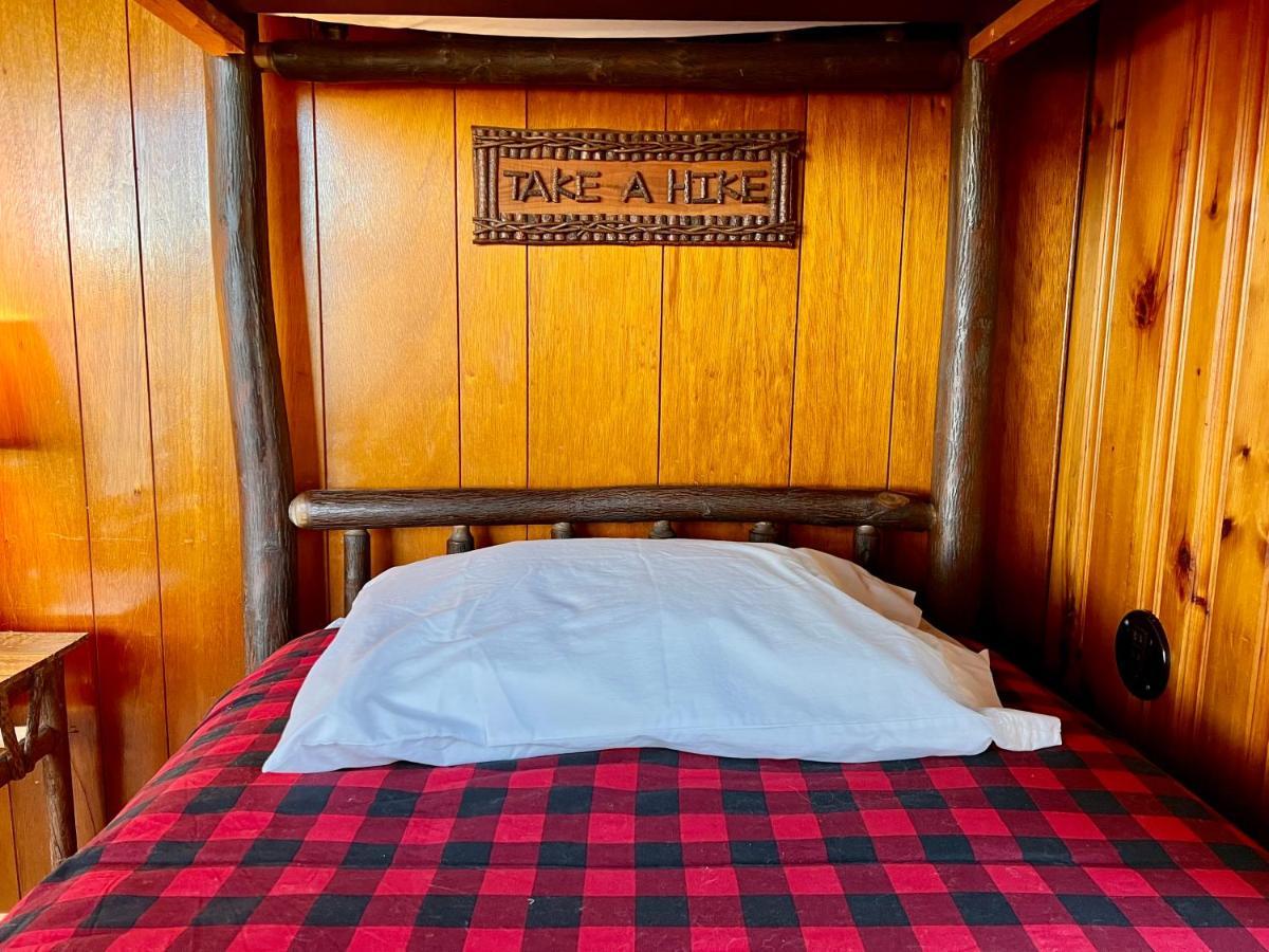Adirondack Lake Cabins Hotel Indian Lake Eksteriør billede