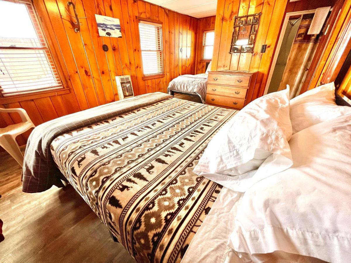 Adirondack Lake Cabins Hotel Indian Lake Eksteriør billede