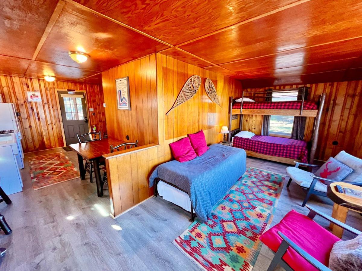 Adirondack Lake Cabins Hotel Indian Lake Eksteriør billede