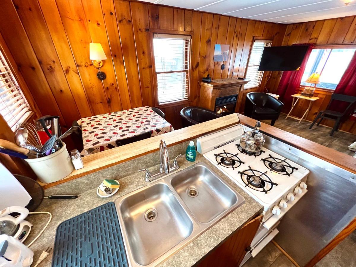 Adirondack Lake Cabins Hotel Indian Lake Eksteriør billede
